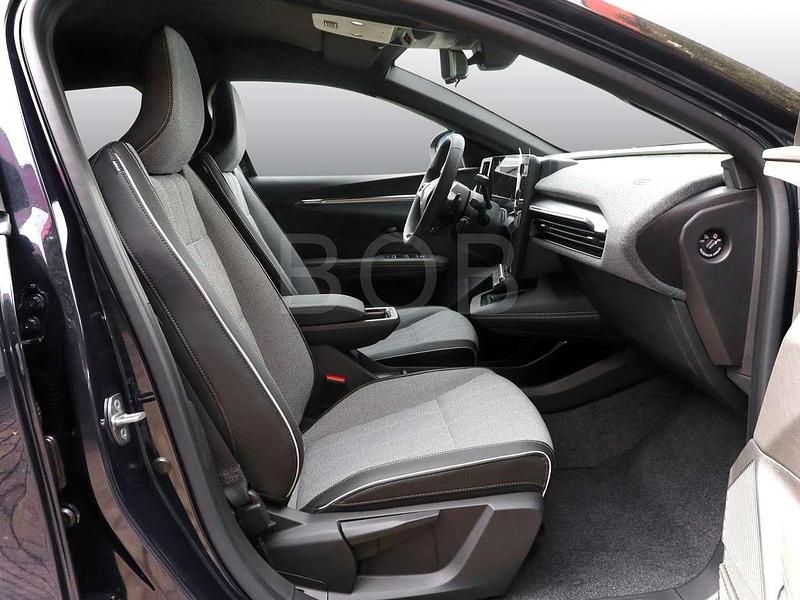 Gebraucht Renault Megane E-Tech Techno 160 kW (218 PS) 2023 Nachtblau + dach black pearl Limousine