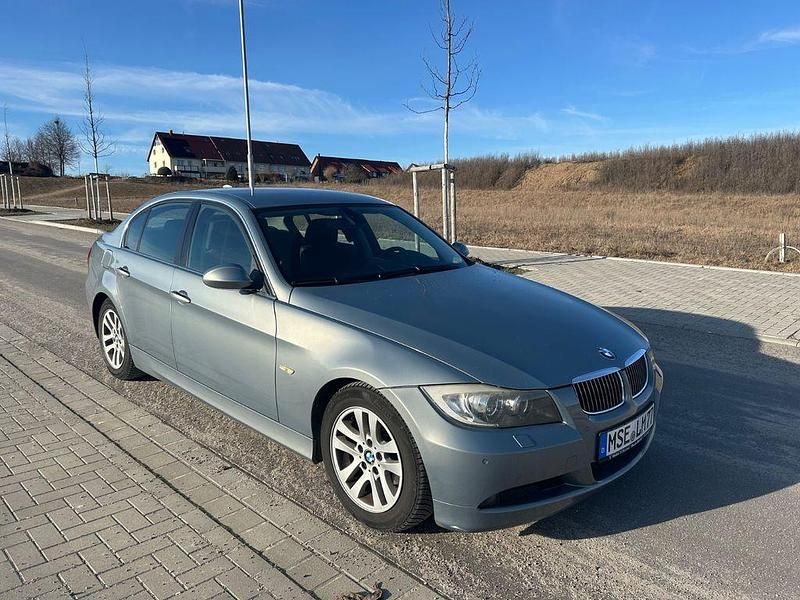Gebraucht BMW 325 218 PS (160 kW) 2006 Silber Limousine