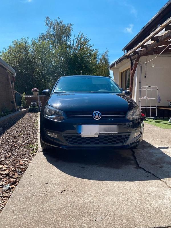 Schwarz Gebraucht 2010 VW Polo Team Kleinwagen | 4.500 € (Fairer Preis) - Bild 1/4