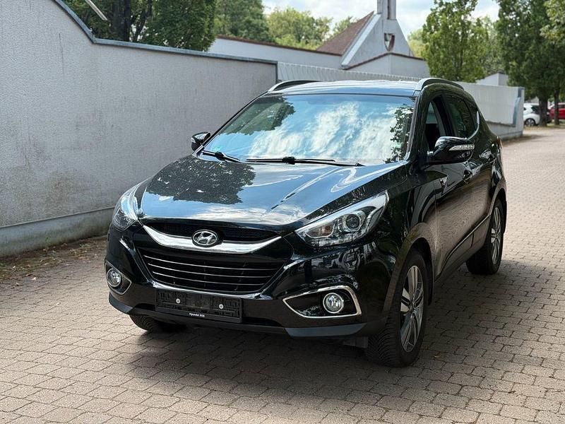 Schwarz Gebraucht 2014 Hyundai ix35 SUV | 11.900 € (Guter Preis) - Bild 1/4