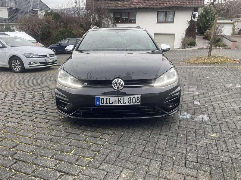 Gebraucht VW Golf VII R 310 PS (228 kW) 2018 Schwarz Kombi