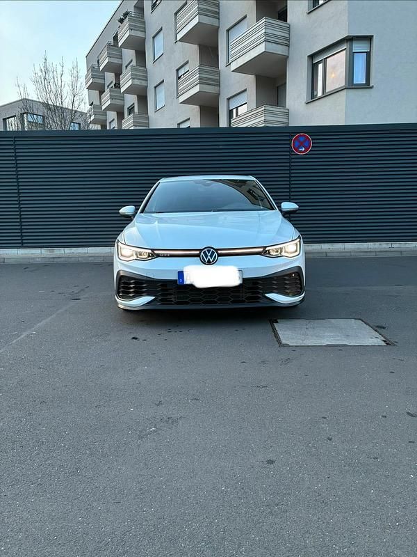 Gebraucht VW Golf VII GTI Clubsport 300 PS (220 kW) 2021 Weiß Kleinwagen