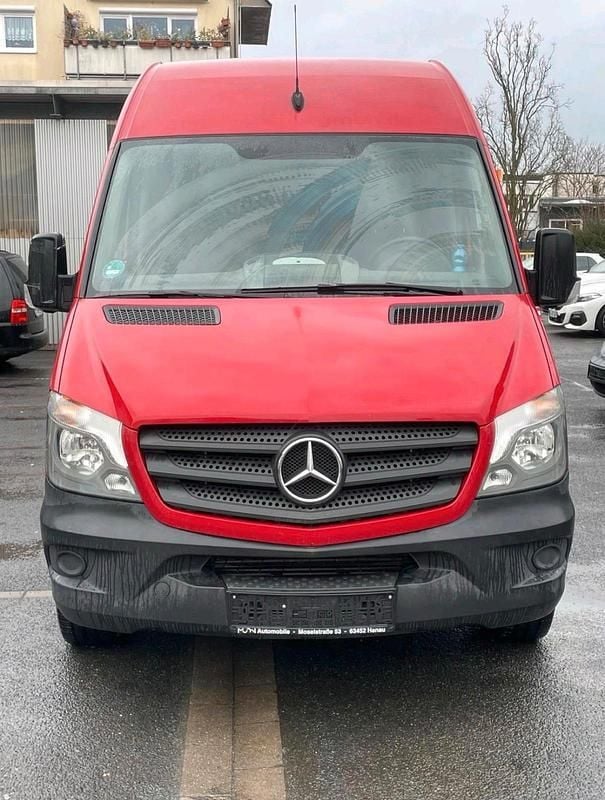 Rot Gebraucht 2017 Mercedes Sprinter Van | 14.900 € - Bild 1/4