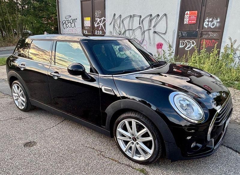 Schwarz Gebraucht 2019 Mini John Cooper Works Clubman Kombi | 15.400 € (Fairer Preis) - Bild 1/4
