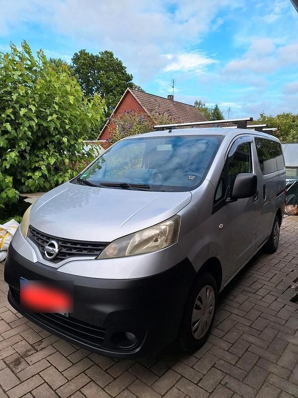 Silber Gebraucht 2010 Nissan NV200 Van | 7.200 € (Fairer Preis) - Bild 1/4