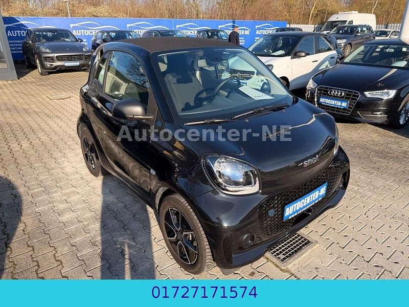 Gebraucht Smart ForTwo Electric Drive 60 kW (82 PS) 2023 Schwarz Coupé