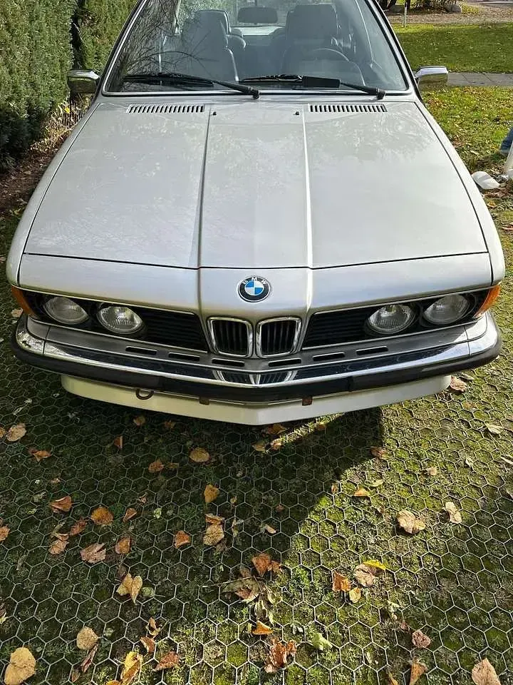Gebraucht BMW 635 241 PS (177 kW) 1983 Silber Coupé