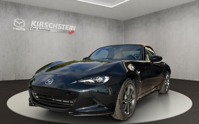 Neu Mazda MX5 Kazari 132 PS (97 kW) 2025 Schwarz Cabrio