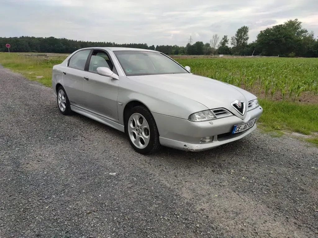 Gebraucht Alfa Romeo 166 190 PS (139 kW) 2000 Silber Limousine