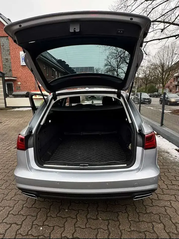 Gebraucht Audi A6 190 PS (139 kW) 2017 Grau Kombi