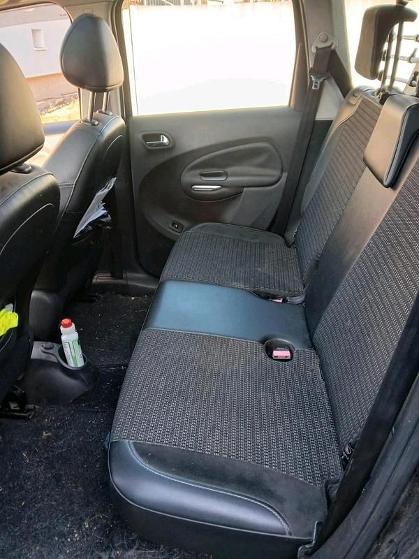 Gebraucht Citroën Grand C4 Picasso 109 PS (80 kW) 2010 Schwarz Van / Kleinbus