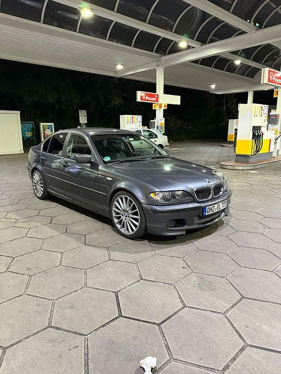 Gebraucht BMW 325 Performance 192 PS (141 kW) 2001 Grau Limousine