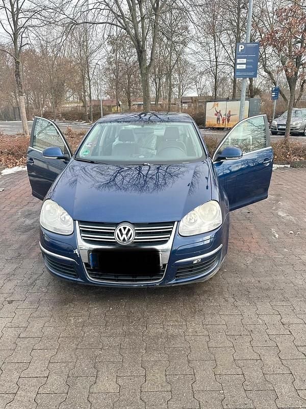 Gebraucht VW Jetta 152 PS (111 kW) 2007 Blau Limousine