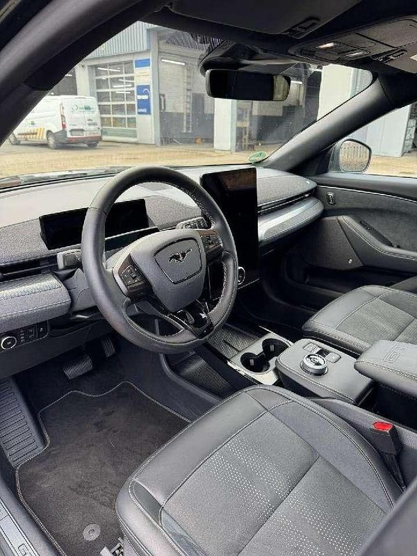 Gebraucht Ford Mustang Mach-E GT 358 kW (487 PS) 2023 Iridiumschwarz metallic SUV