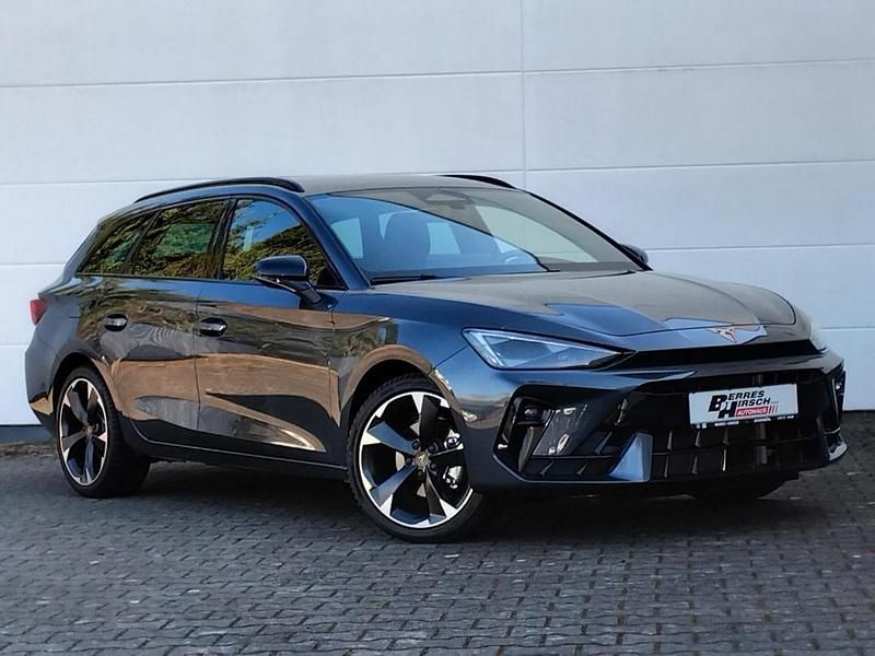Gebraucht Cupra Leon 150 PS (110 kW) 2025 Magnetic grau metallic Kombi