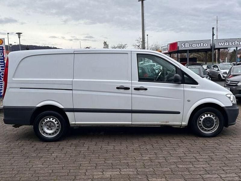 Gebraucht Mercedes Vito 147 PS (108 kW) 2013 Weiß Van