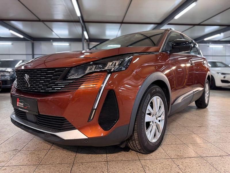 Gebraucht Peugeot 5008 Active 131 PS (96 kW) 2020 Braun Van / Kleinbus