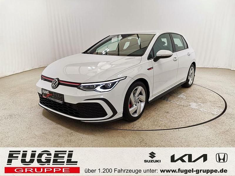 Pure white Gebraucht 2023 VW Golf VIII GTI Limousine | 25.899 € (Guter Preis) - Bild 1/4