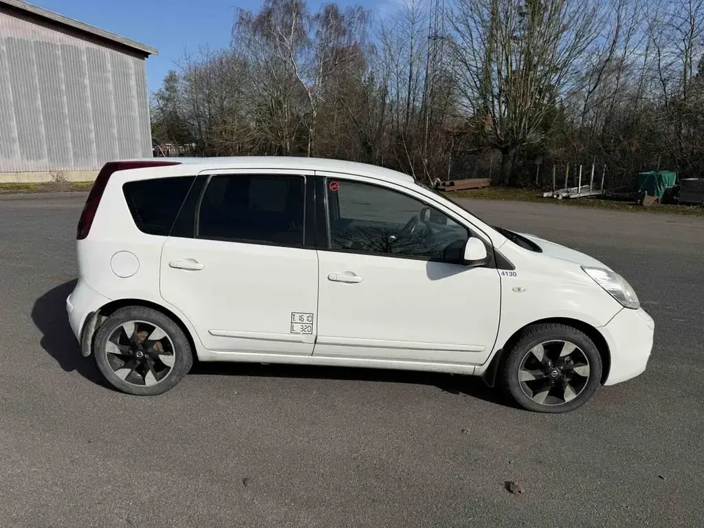 Gebraucht Nissan Note Acenta 90 PS (66 kW) 2012 Kleinwagen