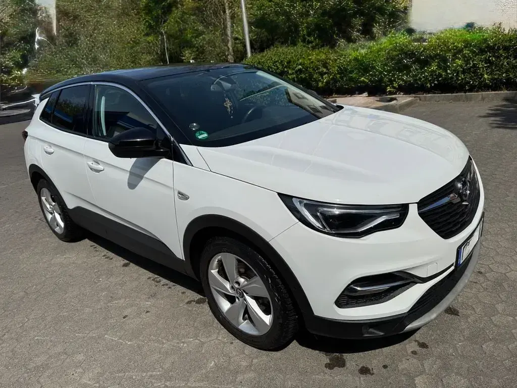 Gebraucht Opel Grandland X Innovation 131 PS (96 kW) 2017 Weiß SUV