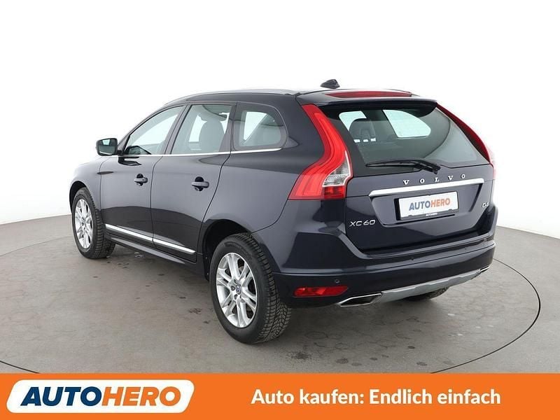 Gebraucht Volvo XC60 Summum 190 PS (139 kW) 2015 Blau SUV