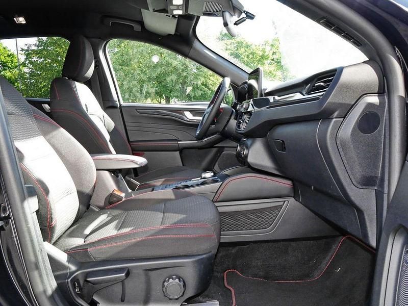 Gebraucht Ford Kuga ST-Line 224 PS (164 kW) 2023 Schwarz SUV