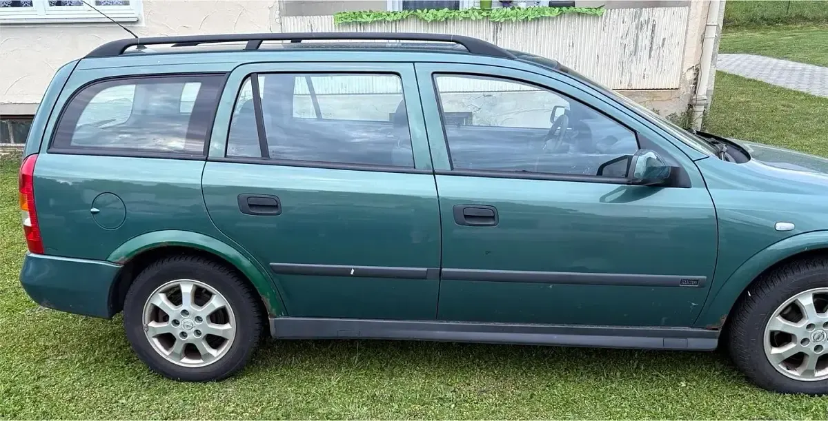 Gebraucht Opel Astra 125 PS (91 kW) 2002 Grün Kombi