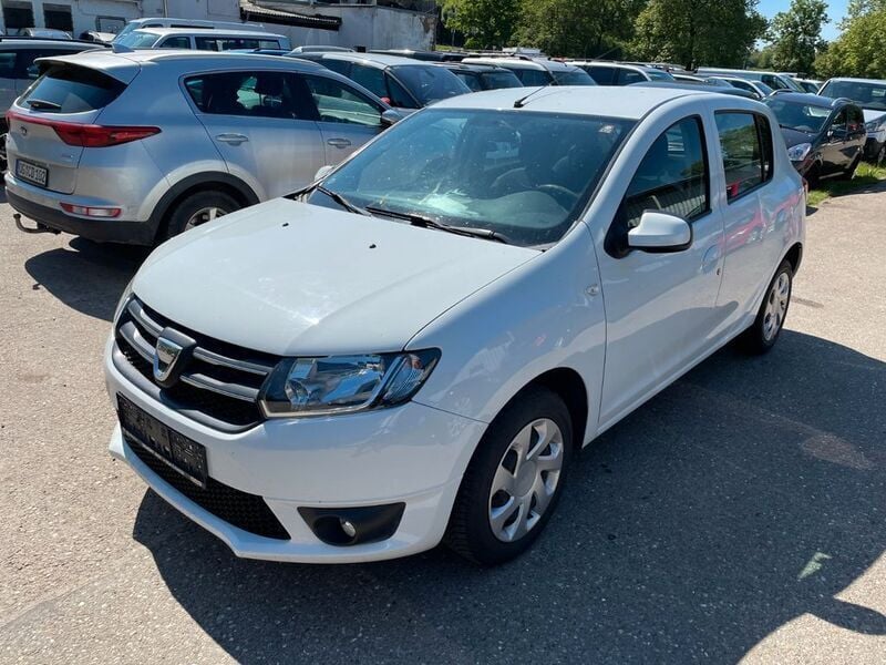 Weiß Gebraucht 2015 Dacia Sandero Essentiel Kleinwagen | 4.000 € (Fairer Preis) - Bild 1/4
