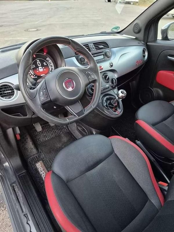Grau Gebraucht 2015 Fiat 500 S Limousine | 5.100 € (Superpreis) - Bild 1/4