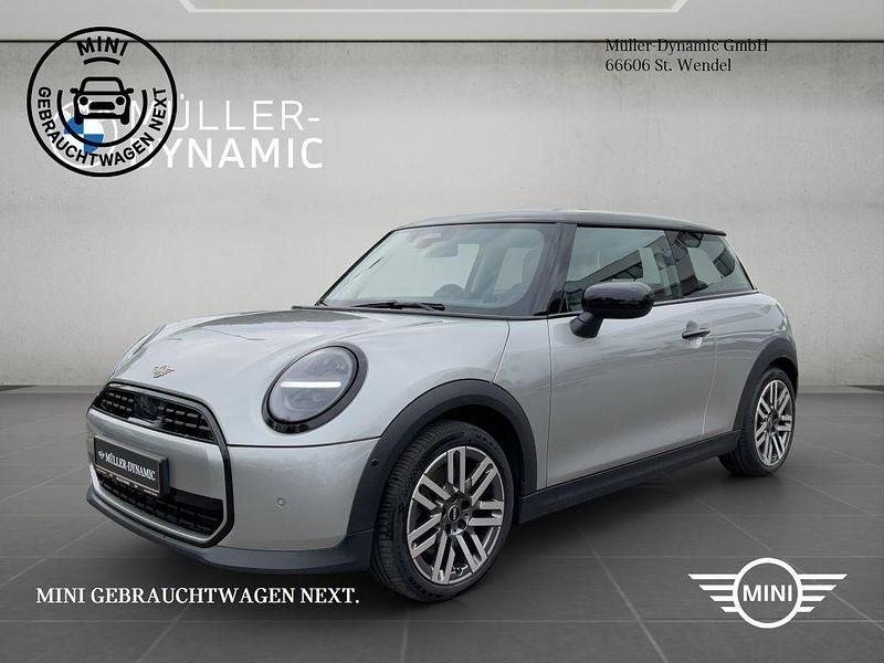 Grau Gebraucht 2024 Mini Cooper Classic Kleinwagen | 20.911 € - Bild 1/4