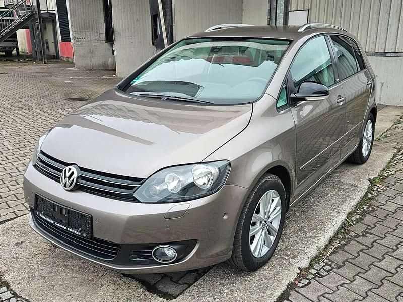 Gebraucht VW Golf VII Style 122 PS (89 kW) 2012 Braun Limousine