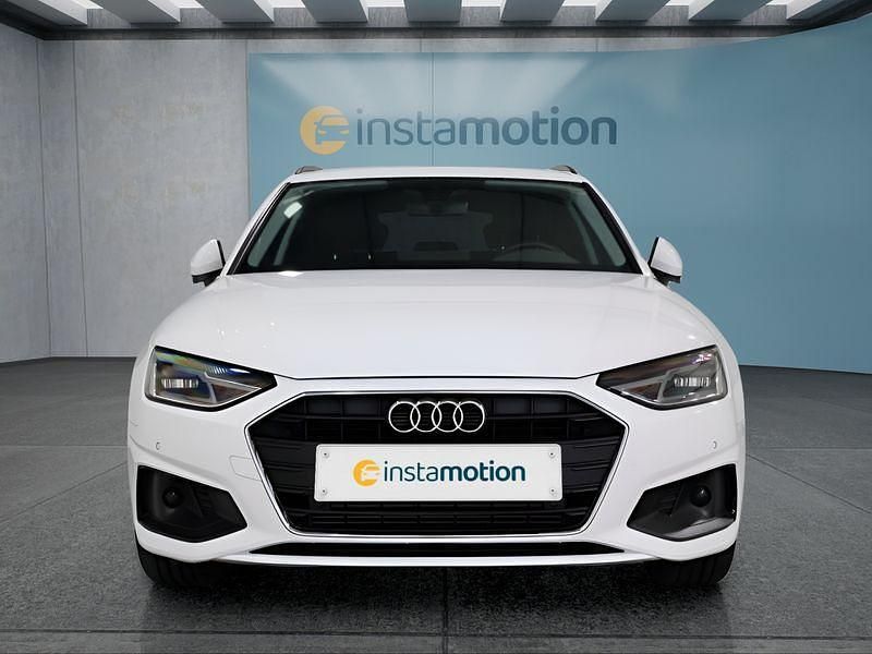 Gebraucht Audi A4 204 PS (150 kW) 2024 Weiß Kombi