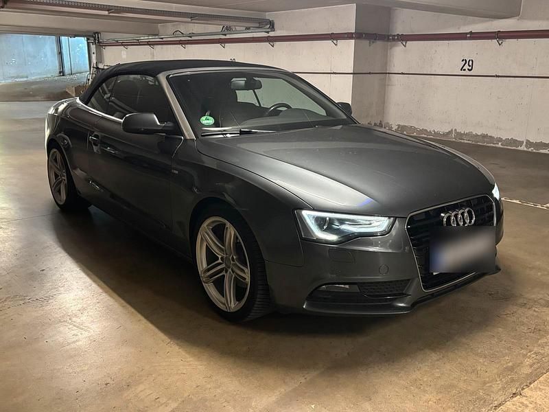 Grau Gebraucht 2012 Audi A5 Cabriolet Cabrio | 9.999 € (Guter Preis) - Bild 1/4