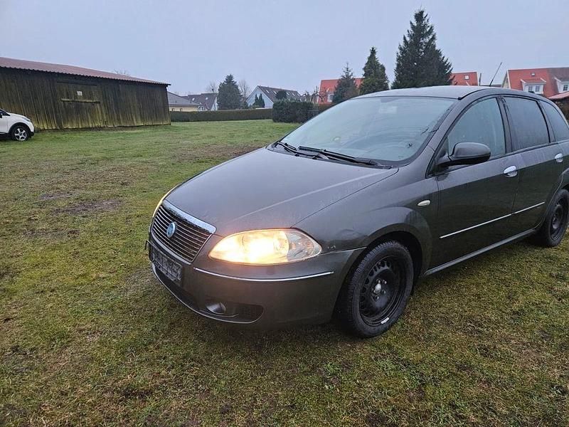 Gebraucht Fiat Croma Dynamic 150 PS (110 kW) 2007 Grau Kombi