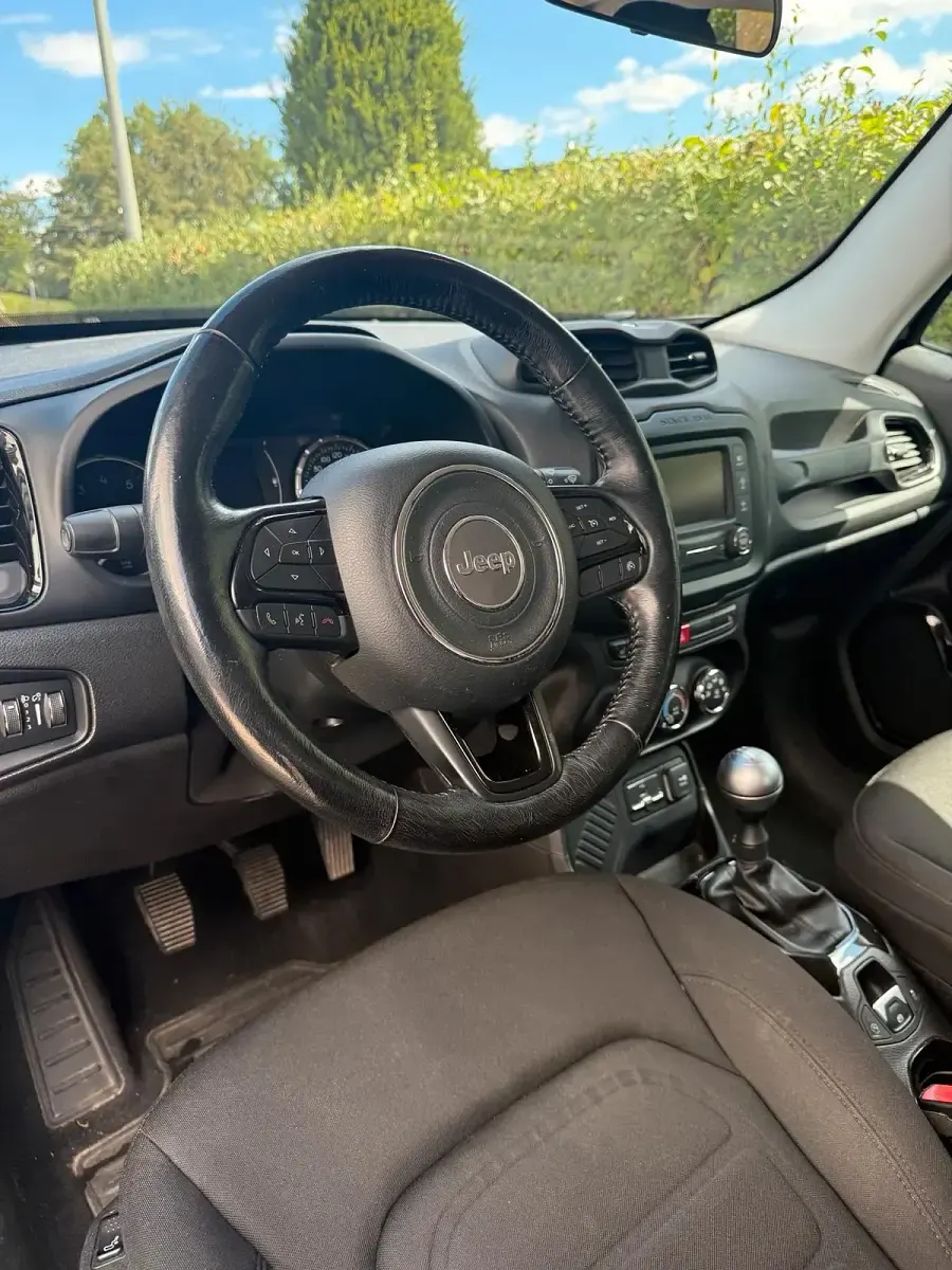 Gebraucht Jeep Renegade Night Eagle 120 PS (88 kW) 2018 Schwarz SUV