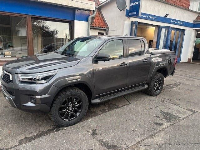 Schwarz Neu 2025 Toyota HiLux Abholung | 59.500 € (Guter Preis) - Bild 1/4