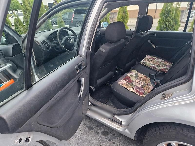 Gebraucht VW Bora 101 PS (74 kW) 2002 Silber Kombi