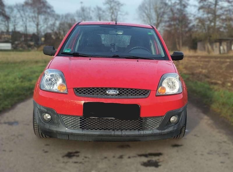 Gebraucht Ford Fiesta 80 PS (58 kW) 2006 Rot Kleinwagen