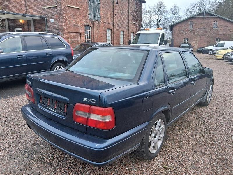 Gebraucht Volvo S70 140 PS (102 kW) 1998 Blau Limousine