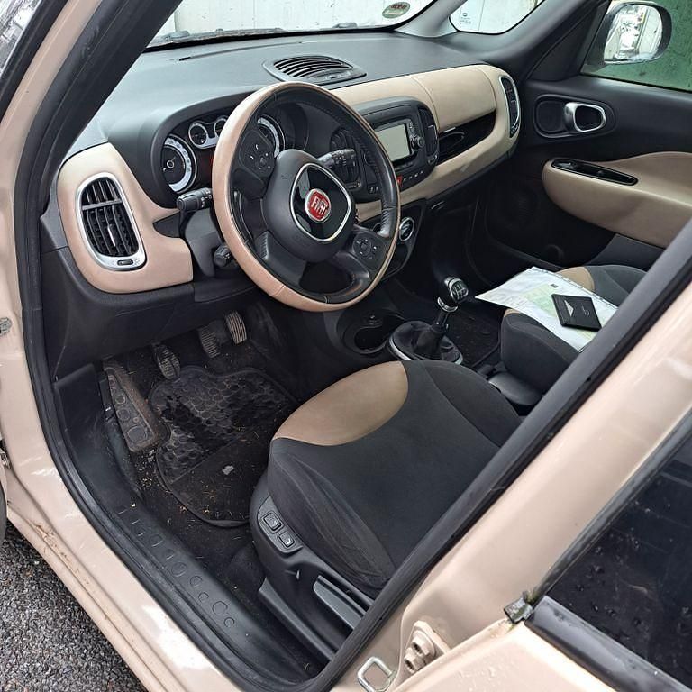 Gebraucht Fiat 500L Easy 105 PS (77 kW) 2013 Beige Van / Kleinbus