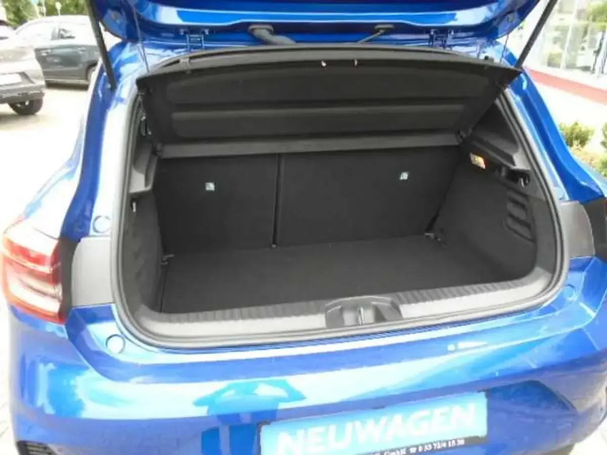 Neu Mitsubishi Colt Plus 91 PS (66 kW) 2025 Royalblau Kleinwagen