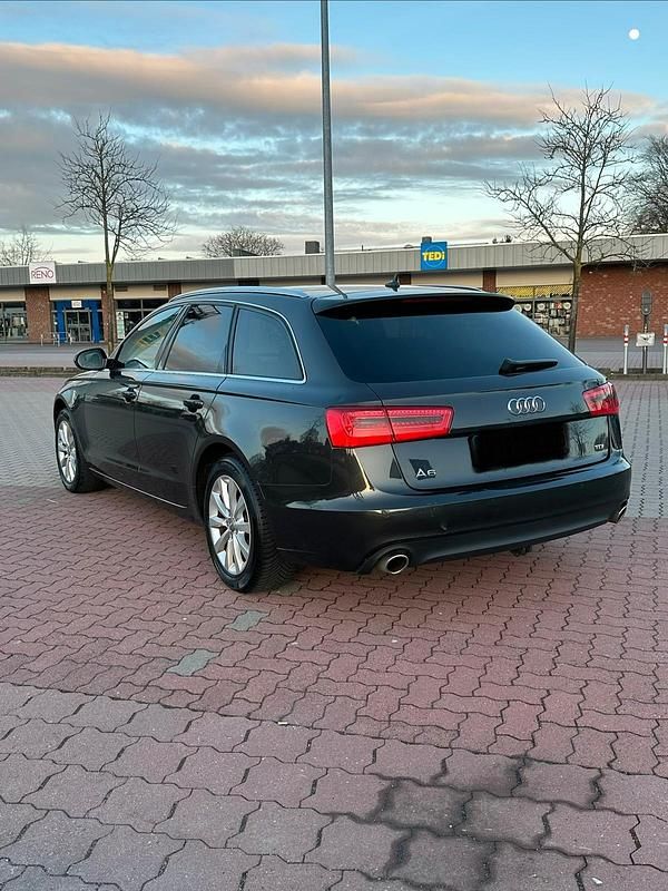 Gebraucht Audi A6 204 PS (150 kW) 2012 Grau Kombi