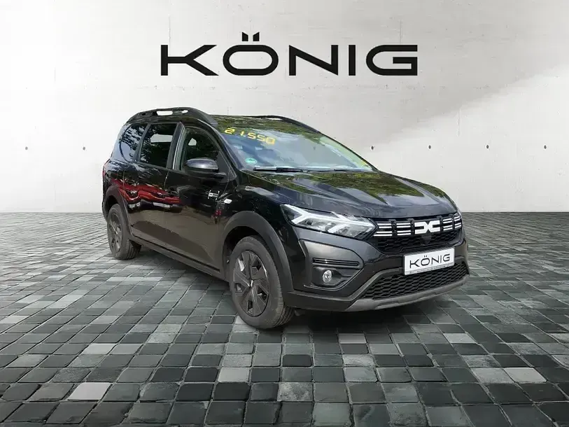 Gebraucht Dacia Jogger Expression 110 PS (80 kW) 2025 Schwarz Van / Kleinbus