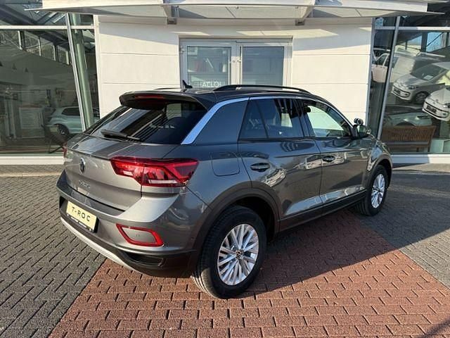 Gebraucht VW T-Roc Life 110 PS (80 kW) 2022 Indiumgrau metallic (metallic) SUV