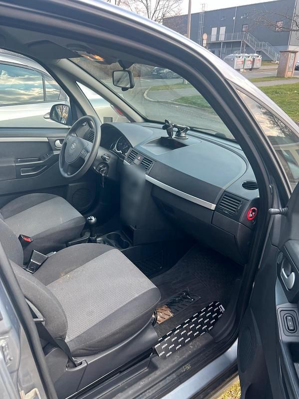 Gebraucht Opel Meriva 101 PS (74 kW) 2005 Van / Kleinbus