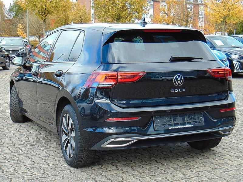 Gebraucht VW Golf VIII Move 116 PS (85 kW) 2023 Schwarz Limousine
