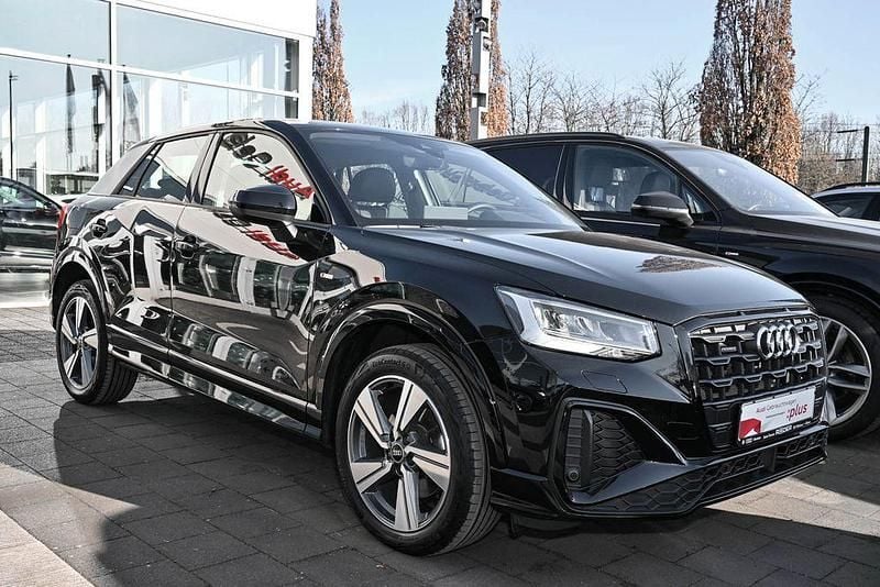 Gebraucht Audi Q2 S-Line 190 PS (139 kW) 2024 Schwarz SUV