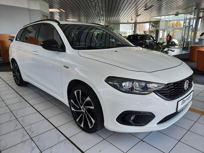 Gebraucht Fiat Tipo S 120 PS (88 kW) 2020 Weiß Limousine