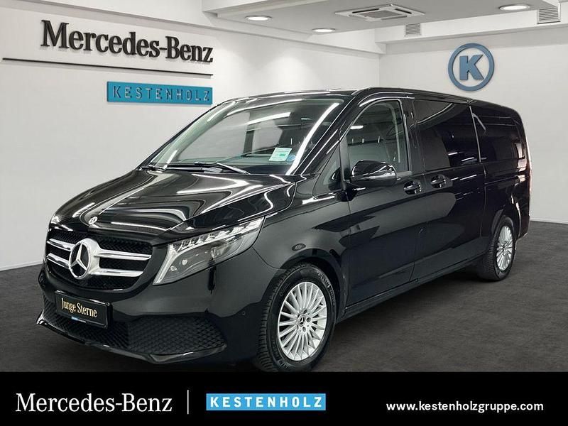 Obsidianschwarz Gebraucht 2023 Mercedes V300 Van / Kleinbus | 57.490 € (Superpreis) - Bild 1/4