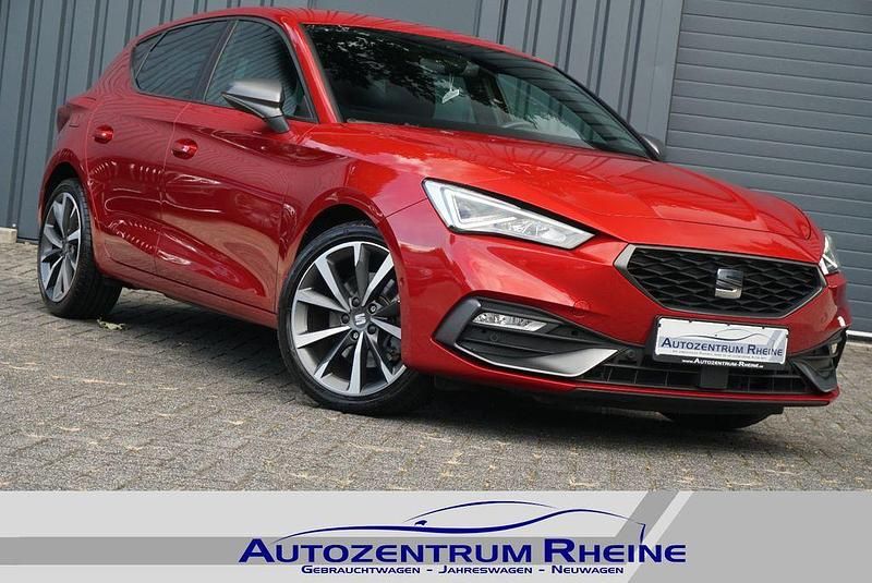 Rot Gebraucht 2020 Seat Leon FR Limousine | 21.000 € (Guter Preis) - Bild 1/4